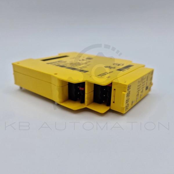 R911172294-photo