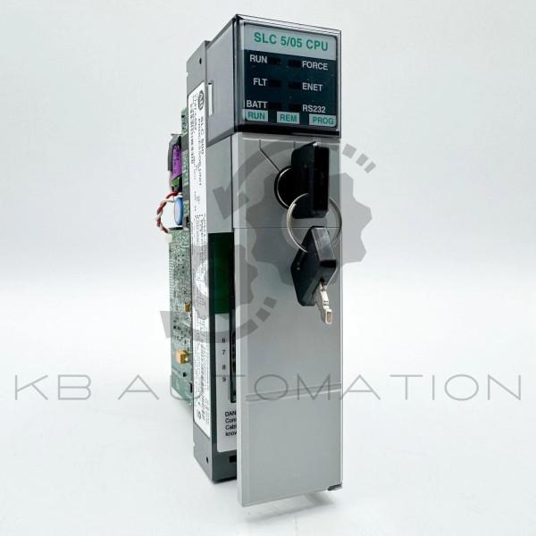 1747-L552-photo