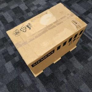 1LE1001-1CA03-4FA4-photo