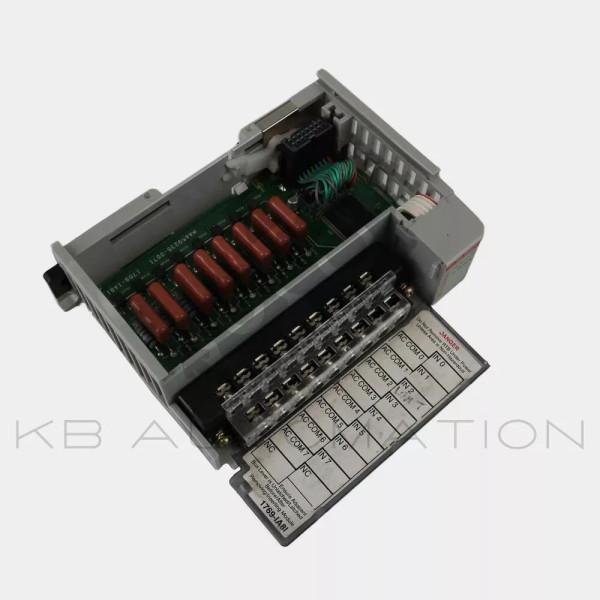 1769-IA8I-photo