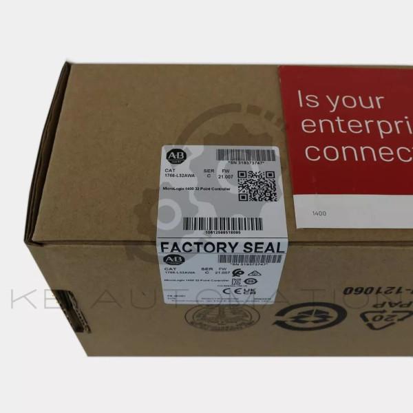 1766-L32AWA-photo