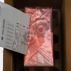 25C-D4P0N104-photo