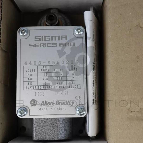 440S-S560226-photo